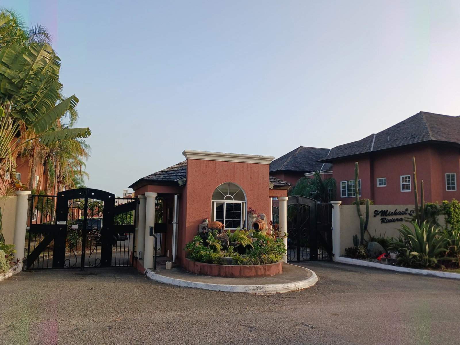 Stunning-3-Bedroom-Apartment-for-Rent-in-Kingston-6-St.-Michaels-Riviera First image of D104-3 St.michael's Terrace in Kingston 6, St. Andrew, Jamaica - property is For Rent