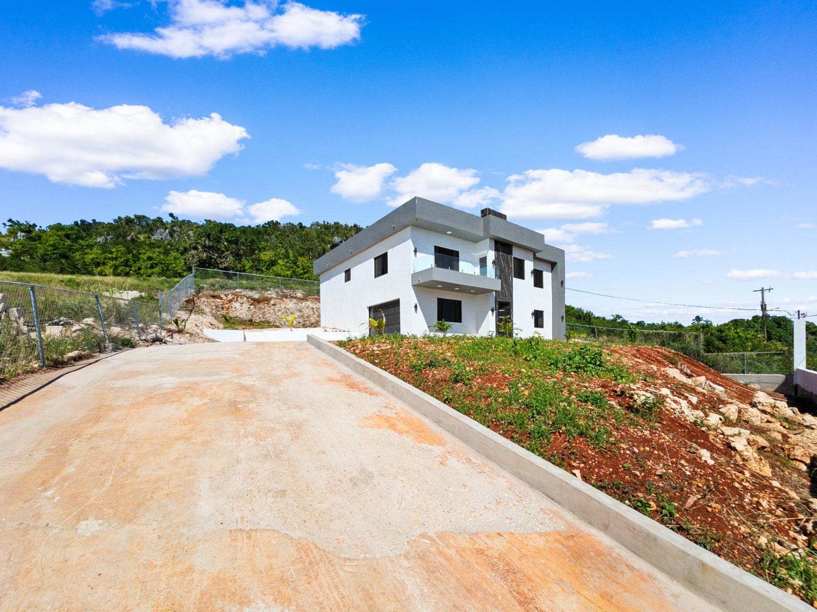 Second image of Ballards Valley in Ballards Valley, St. Elizabeth, Jamaica - property is For Sale