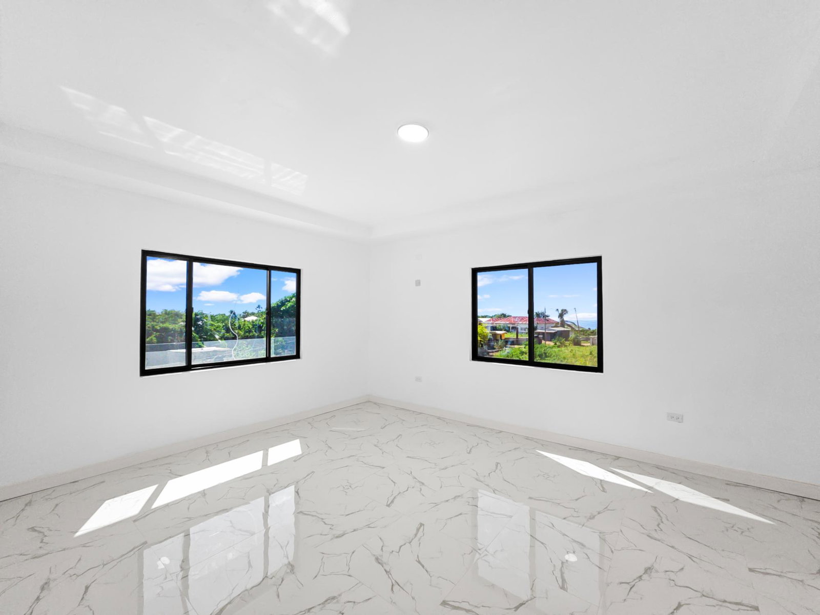 Seventeenth image of Ballards Valley in Ballards Valley, St. Elizabeth, Jamaica - property is For Sale