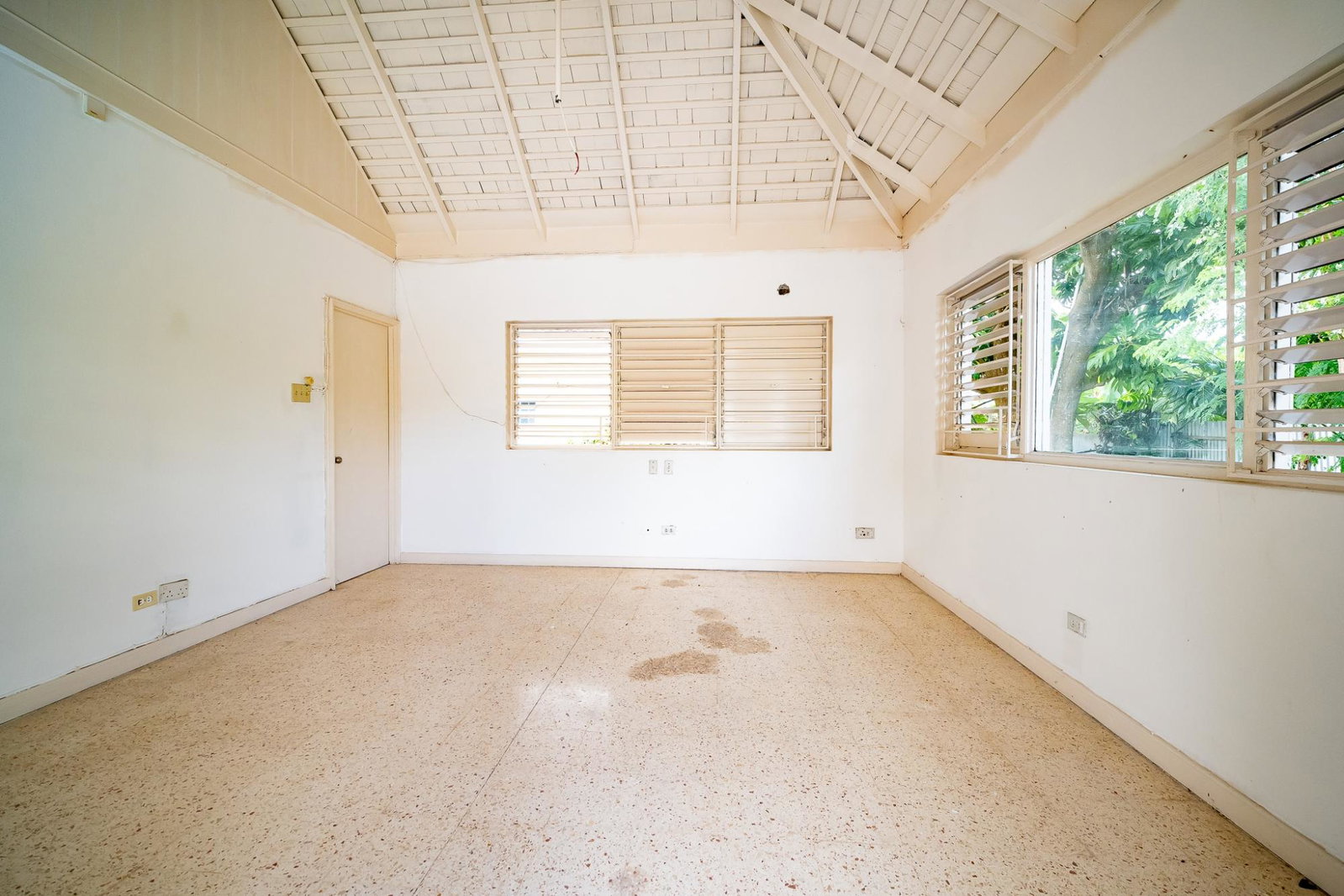 Seventeenth image of 401 Pimento Terrace, Cardiff in Runaway Bay, St. Ann, Jamaica - property is For Sale