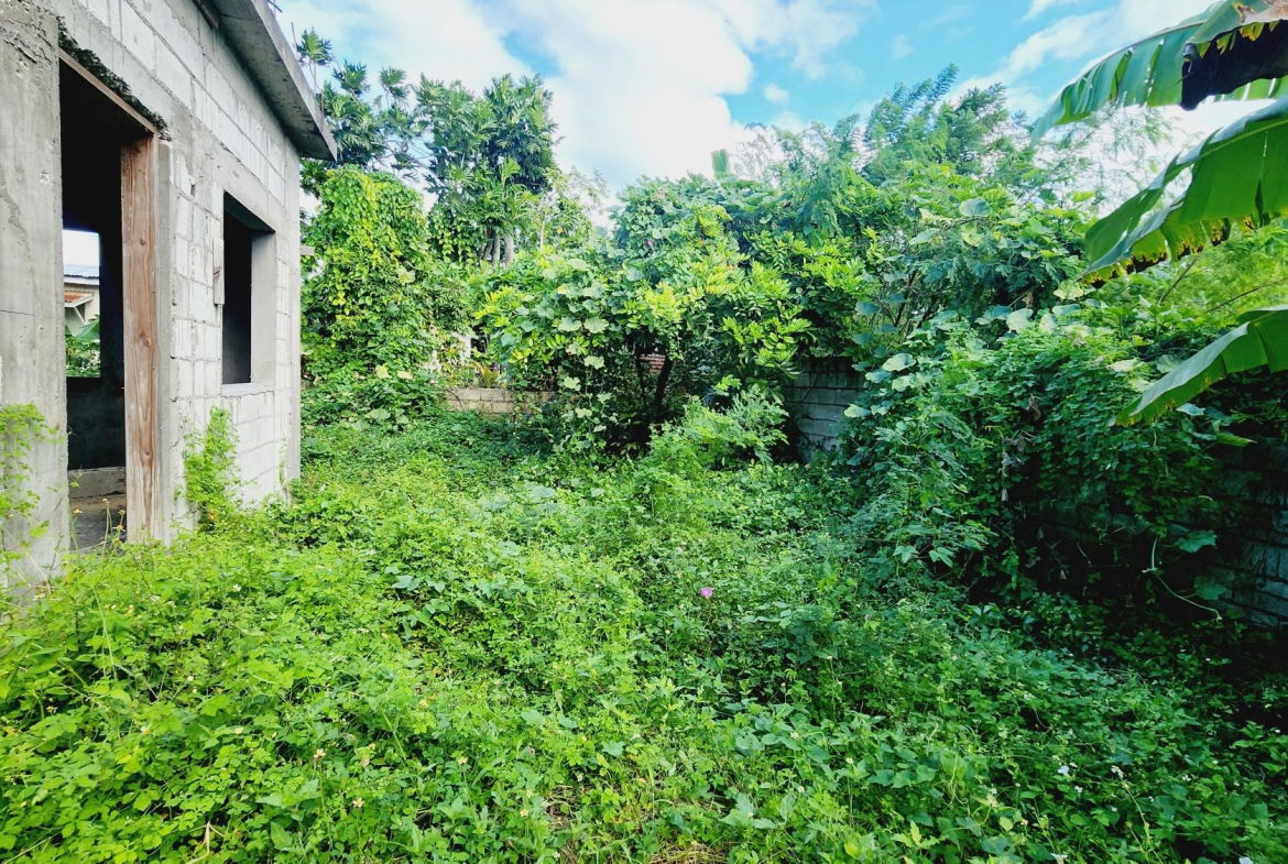 Eleventh image of 13 Allen Crescent, Lower Wor in Black River, St. Elizabeth, Jamaica - property is For Sale