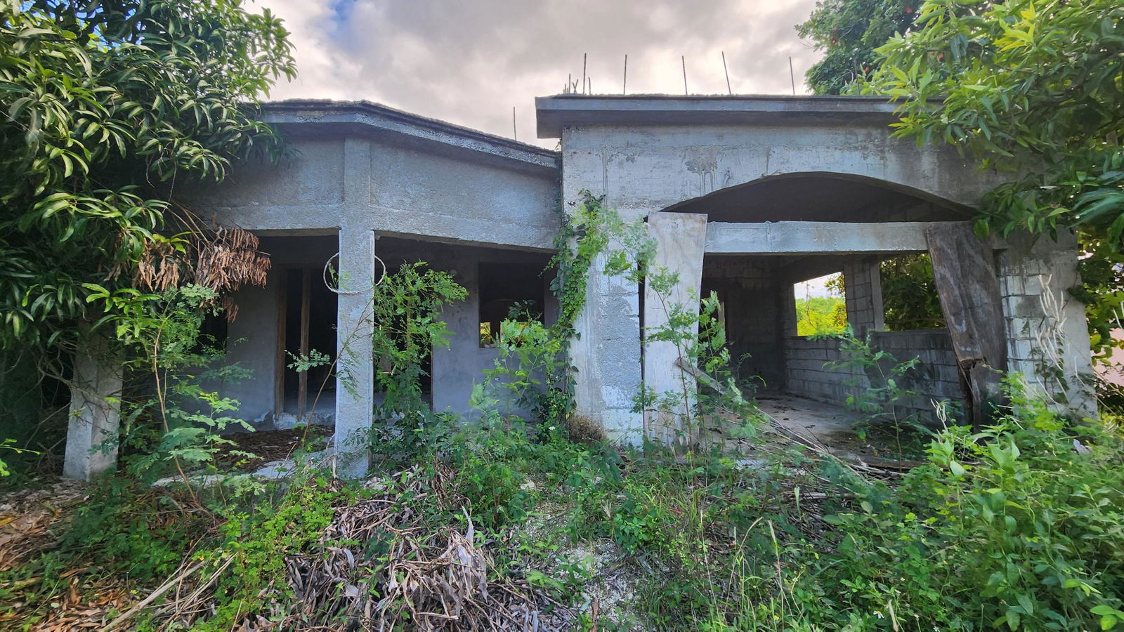 Sixth image of 13 Allen Crescent, Lower Wor in Black River, St. Elizabeth, Jamaica - property is For Sale