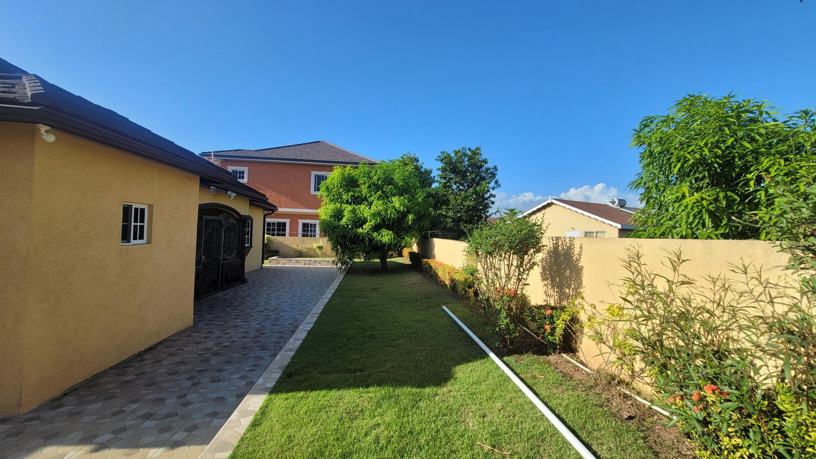 Twenty-First image of 949- North New Harbour Bouleva in Old Harbour, St. Catherine, Jamaica - property is For Sale