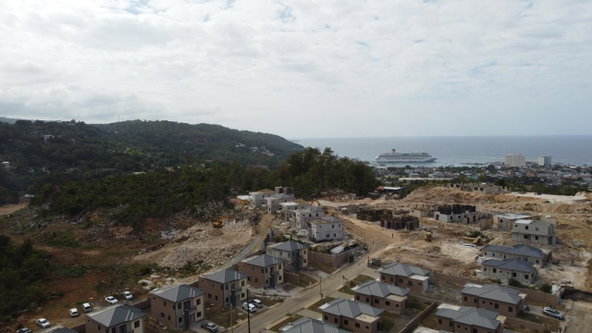 Tenth image of 53 Ocho Rios Country Club in Ocho Rios, St. Ann, Jamaica - property is For Sale
