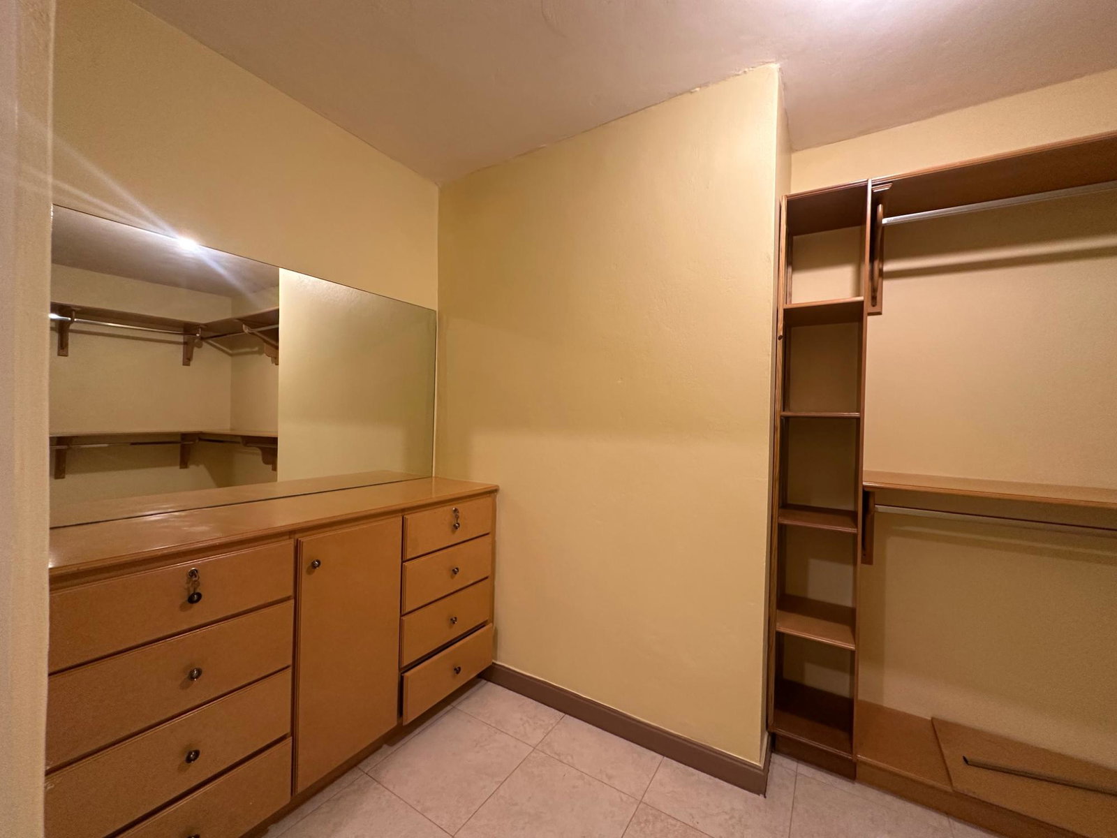 Thirteenth image of 17 Dillsbury Avenue, Kingsto in Kingston 6, St. Andrew, Jamaica - property is For Rent