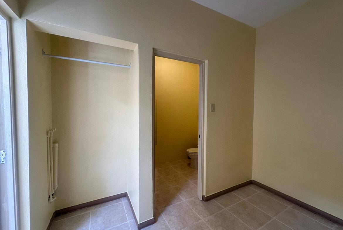 Nineteenth image of 17 Dillsbury Avenue, Kingsto in Kingston 6, St. Andrew, Jamaica - property is For Rent