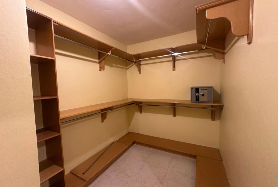 Twenty-Second image of 17 Dillsbury Avenue, Kingsto in Kingston 6, St. Andrew, Jamaica - property is For Rent