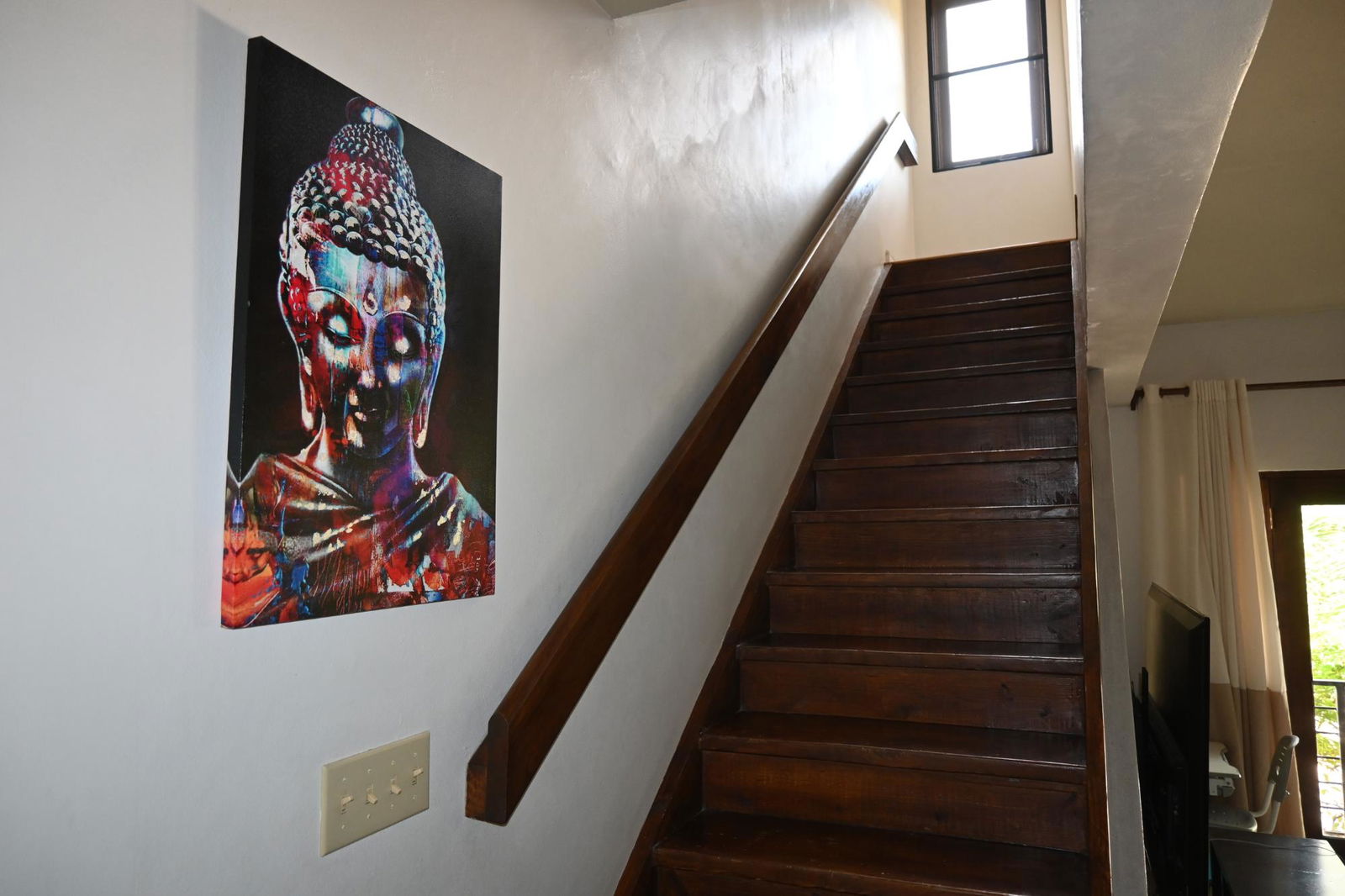 Stunning-3-Bedroom-Townhouse-Apartment-for-Sale-in-Kingston-6 Seventh image of 5-1a Beverley Vale Close in Kingston 6, St. Andrew, Jamaica - property is For Sale