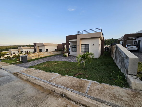 Fourth image of 175- Sunny Isles Avenue, Pyram in Ocho Rios, St. Ann, Jamaica - property is For Sale