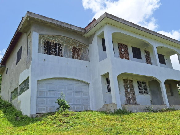 First image of 50 Fernandez Gardens in Boscobel, St. Mary, Jamaica - property is For Sale