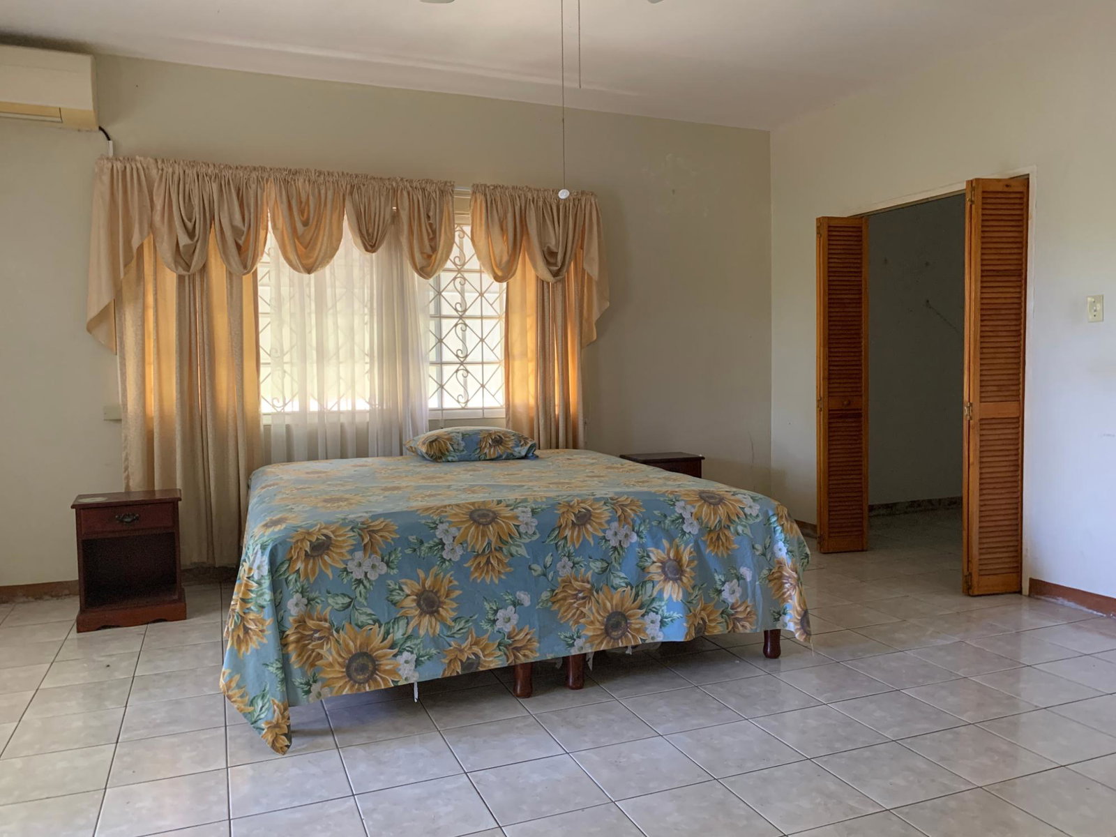 Eighth image of 20 Norwood Boulevard in Norwood, St. James, Jamaica - property is For Sale