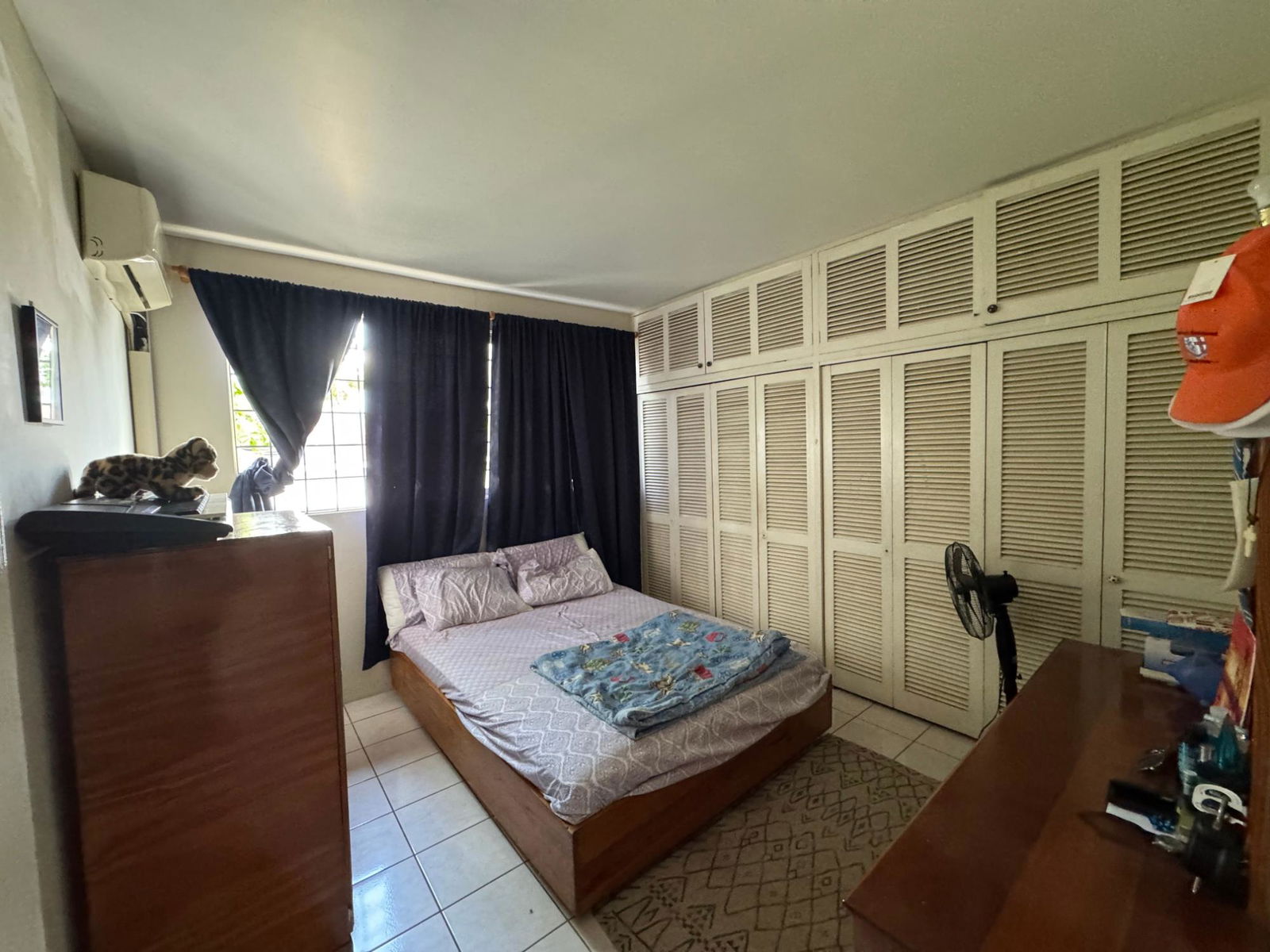 Thirteenth image of 2-4 East Byron Road in Kingston 19, St. Andrew, Jamaica - property is For Sale