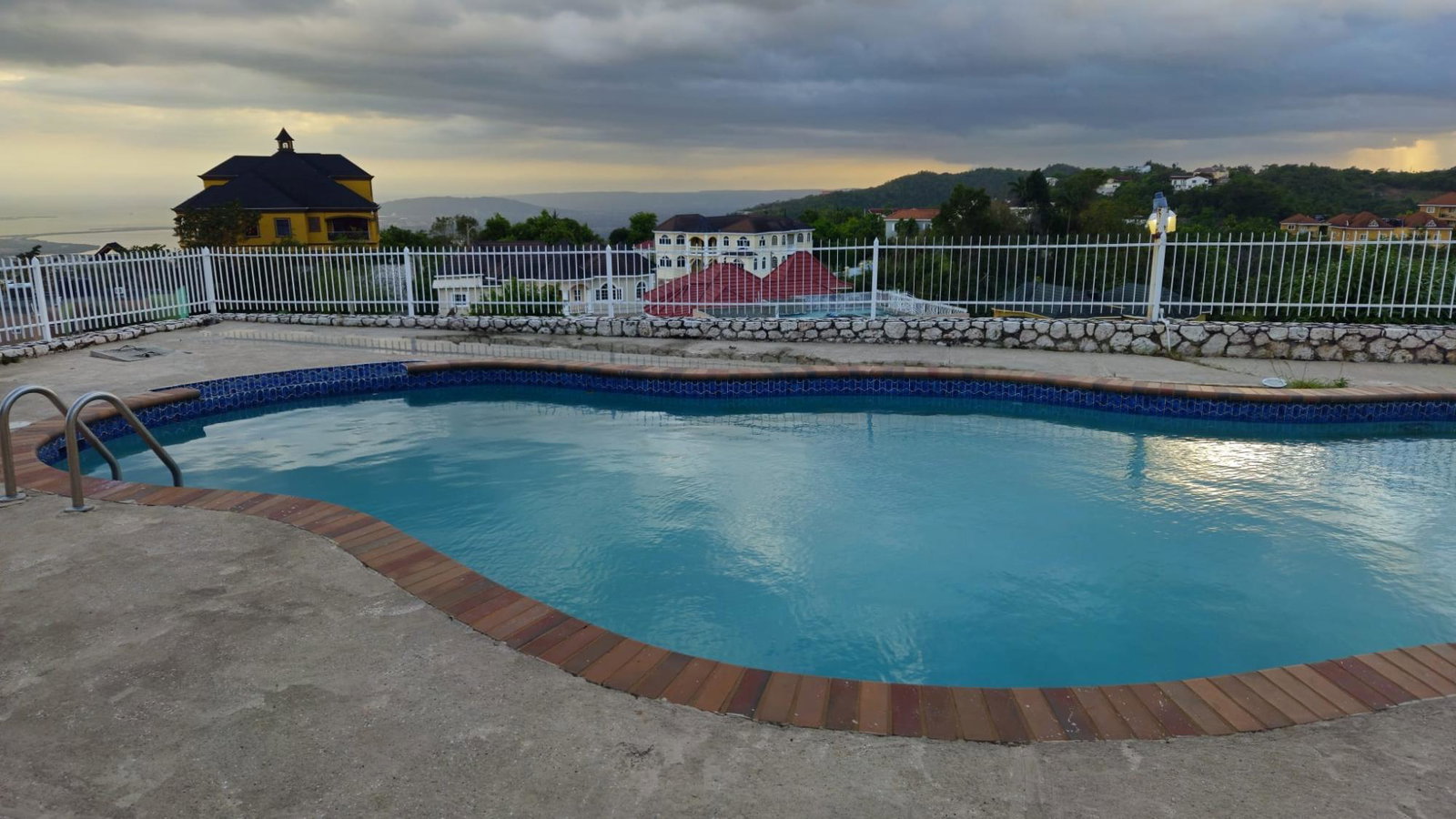 Stunning-4-Bedroom-Townhouse-for-Sale-in-Pleasant-Valley-Red-Hills Fifteenth image of 1-5 Astoria Drive in Kingston 19, St. Andrew, Jamaica - property is For Sale