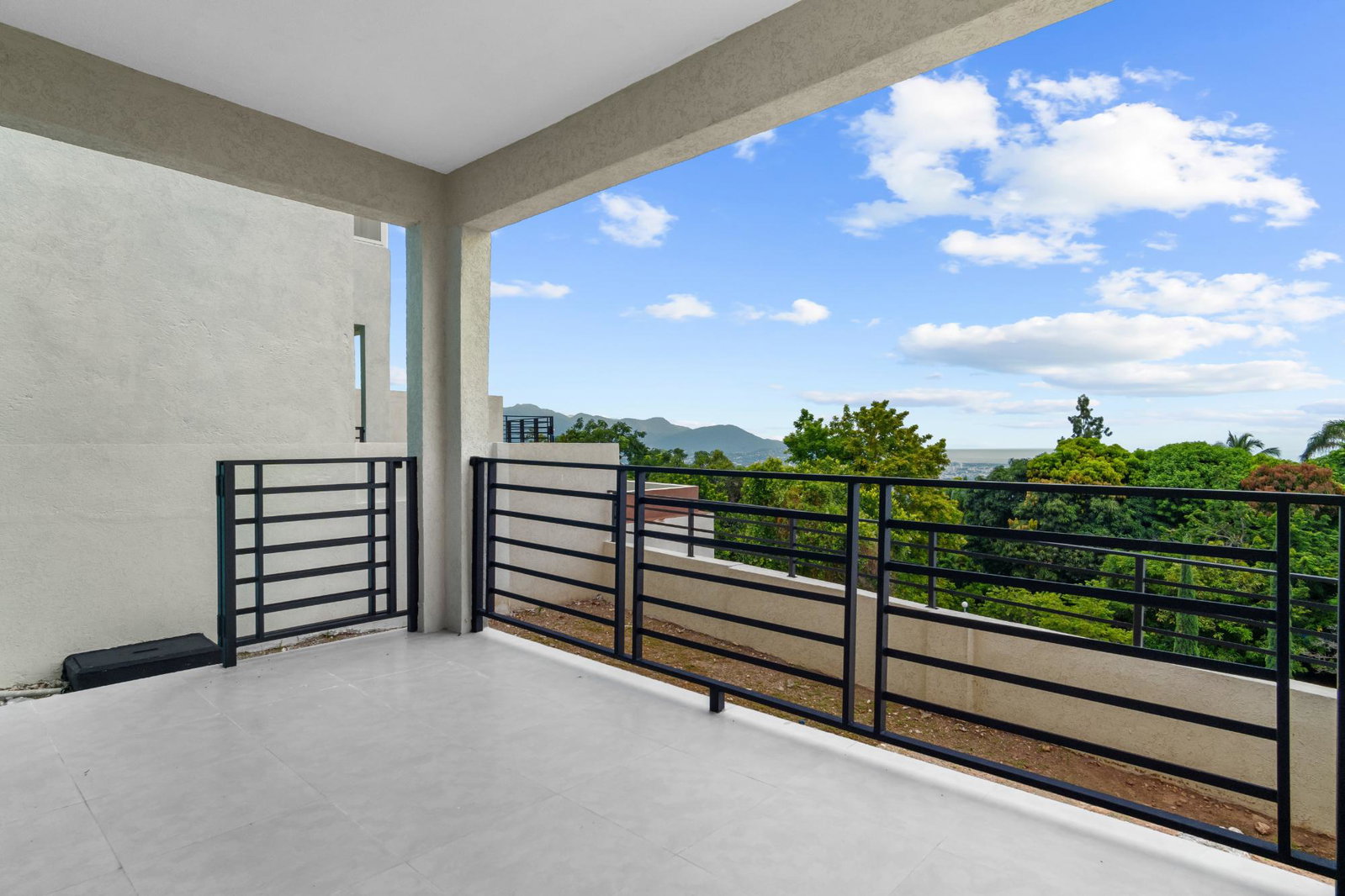 Twelfth image of 3-6 Brentwood Terrace in Kingston 19, St. Andrew, Jamaica - property is For Sale