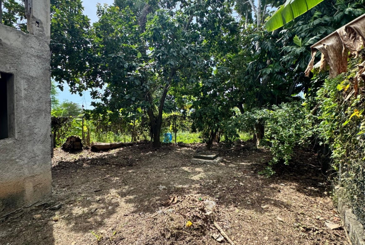 Eleventh image of 15 Mills Close in Colbeck, St. Catherine, Jamaica - property is For Sale