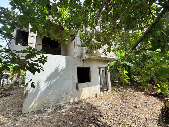 Thirteenth image of 15 Mills Close in Colbeck, St. Catherine, Jamaica - property is For Sale