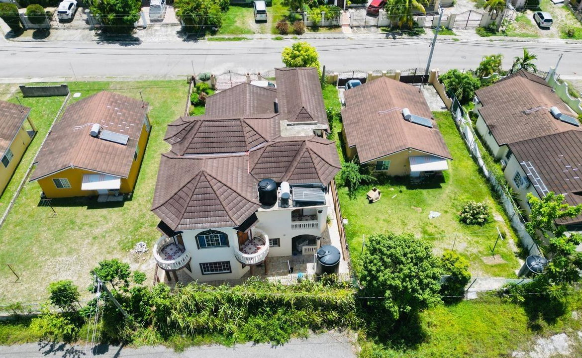 Fifth image of 287 North View Drive in Rose Hall, St. James, Jamaica - property is For Sale