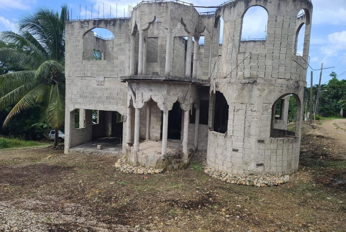 Fourth image of Pond Piece, Hopewell in Hopewell, Hanover, Jamaica - property is For Sale