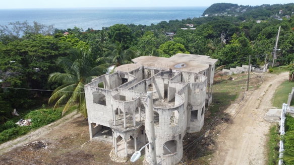 First image of Pond Piece, Hopewell in Hopewell, Hanover, Jamaica - property is For Sale