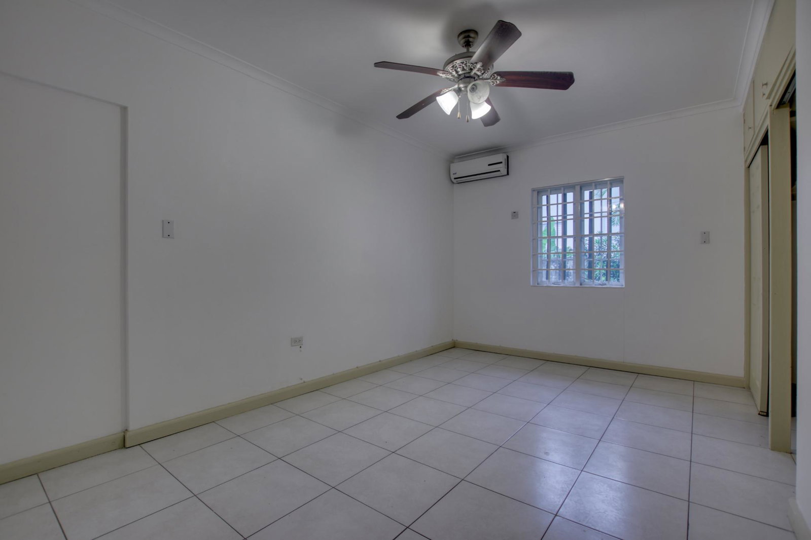 Thirteenth image of Manor Park Drive in Kingston 8, St. Andrew, Jamaica - property is For Rent