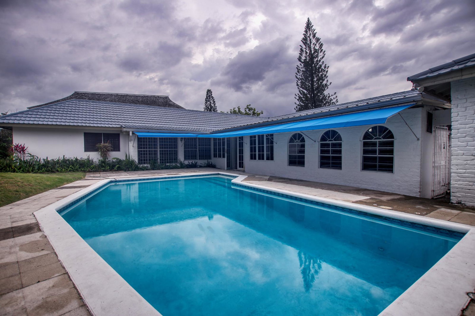 Third image of Manor Park Drive in Kingston 8, St. Andrew, Jamaica - property is For Rent