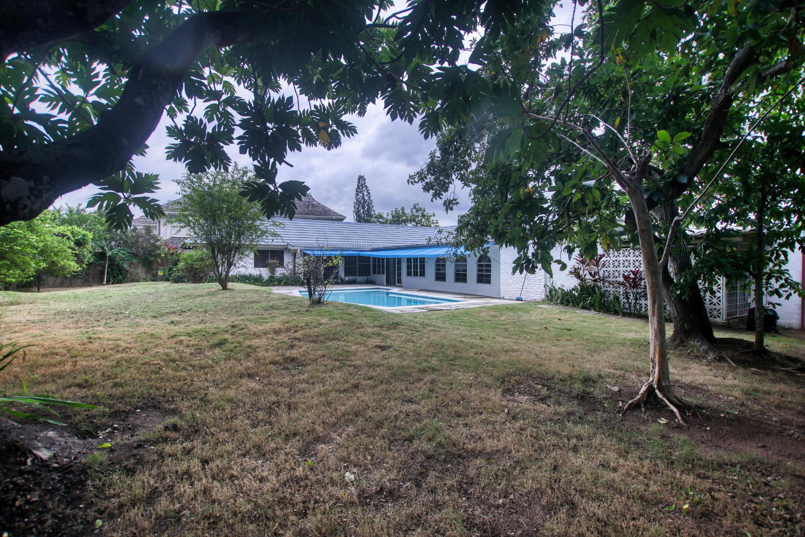 Twenty-Second image of Manor Park Drive in Kingston 8, St. Andrew, Jamaica - property is For Rent