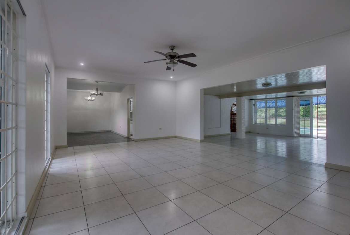 Fourth image of Manor Park Drive in Kingston 8, St. Andrew, Jamaica - property is For Rent