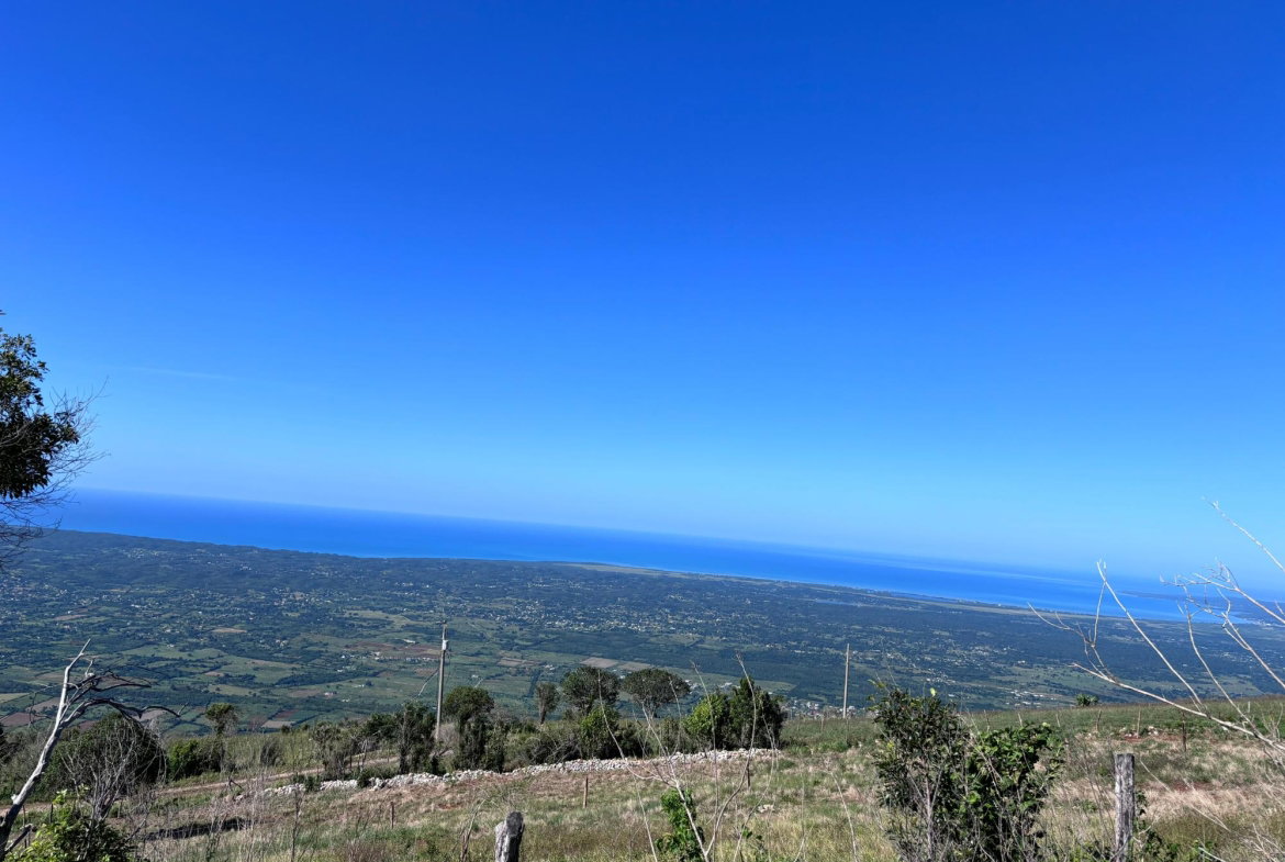 Seventh image of 51 Malvern Heights in Malvern, St. Elizabeth, Jamaica - property is For Sale