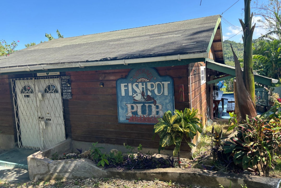 Twelfth image of T’s by da Sea in Green Island, Hanover, Jamaica - property is For Sale