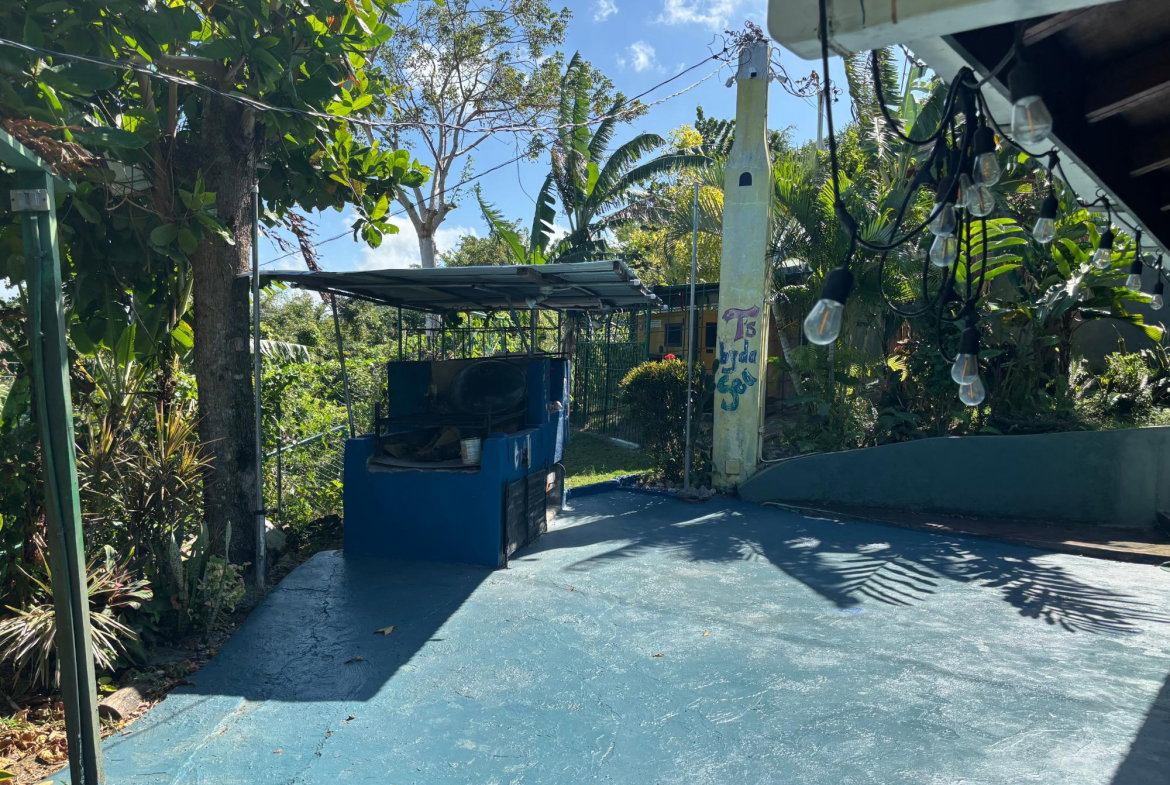 Fourteenth image of T’s by da Sea in Green Island, Hanover, Jamaica - property is For Sale