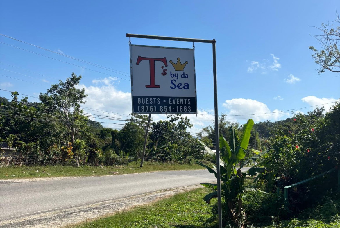 Eighth image of T’s by da Sea in Green Island, Hanover, Jamaica - property is For Sale