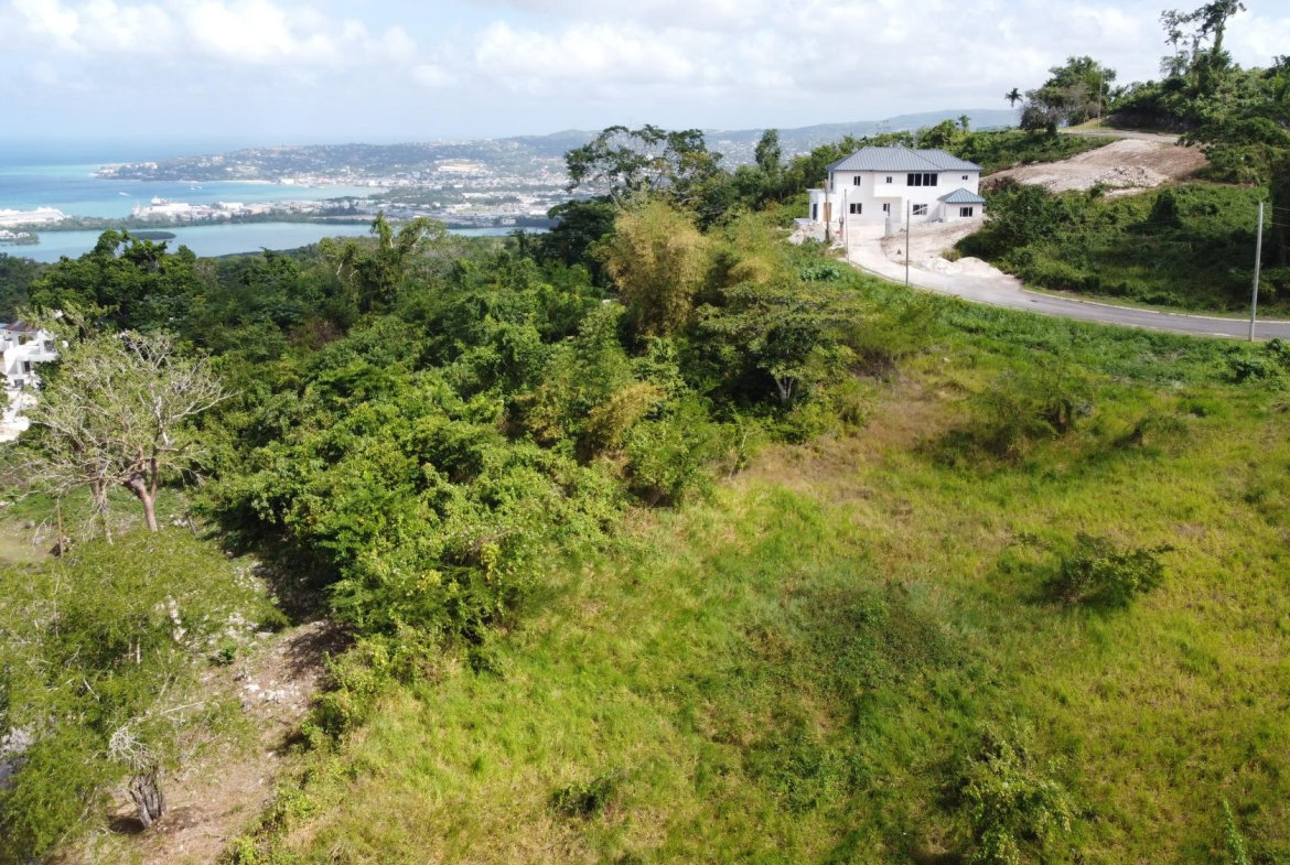 Fourteenth image of Reading Heights in Montego Bay, St. James, Jamaica - property is For Sale
