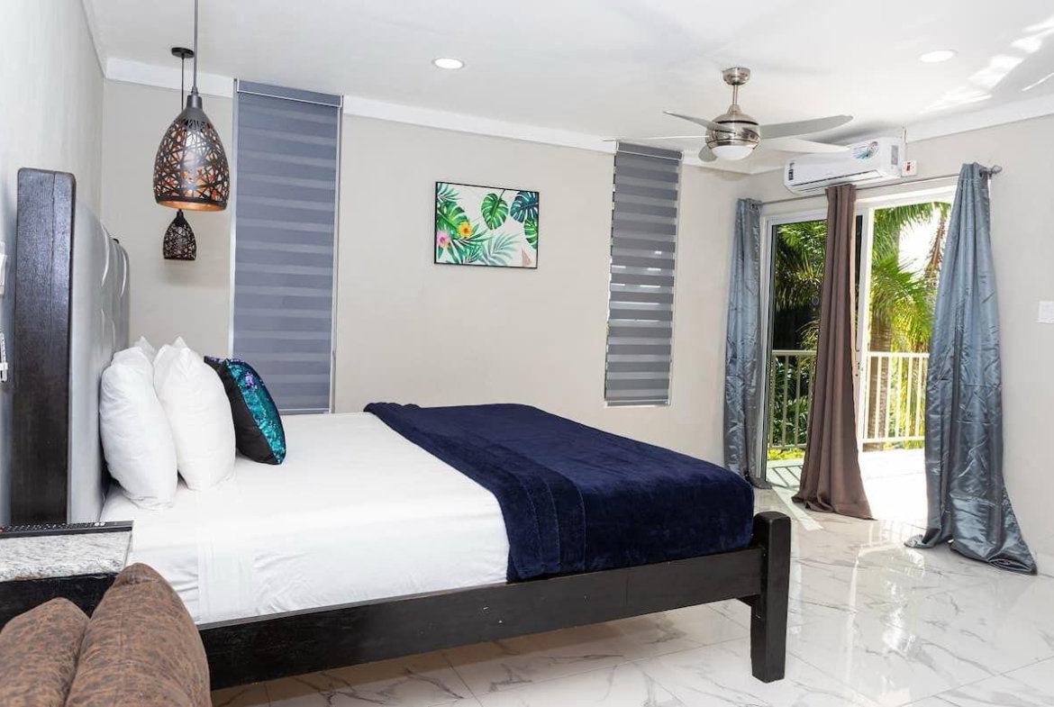 Fifth image of 701- 11 Queens Dr., St. James in Montego Bay, St. James, Jamaica - property is For Sale