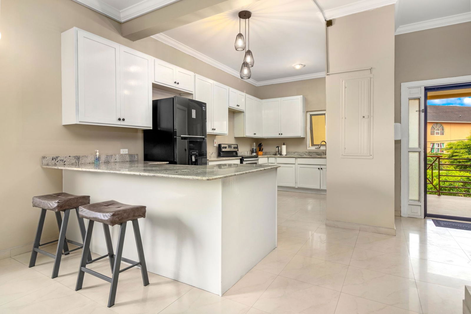 Stunning-Penthouse-Apartment-for-Sale-in-Crystal-Cove-Villas-Ocho-Rios Tenth image of B3-121 Crystal Cove, Main Street in Ocho Rios, St. Ann, Jamaica - property is For Sale