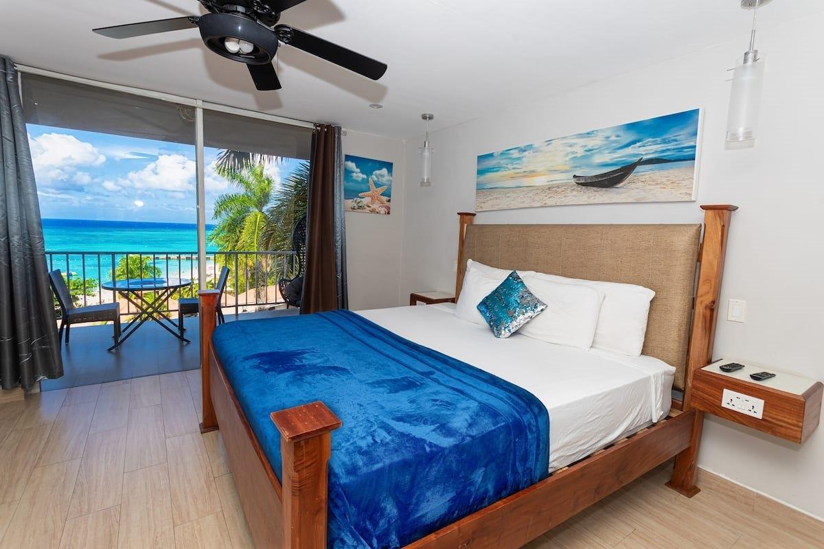 Stunning-Renovated-Studio-Apartment-for-Sale-in-St.-James-Jamaica Third image of 506- 11 Queens Dr., St. James in Montego Bay, St. James, Jamaica - property is For Sale