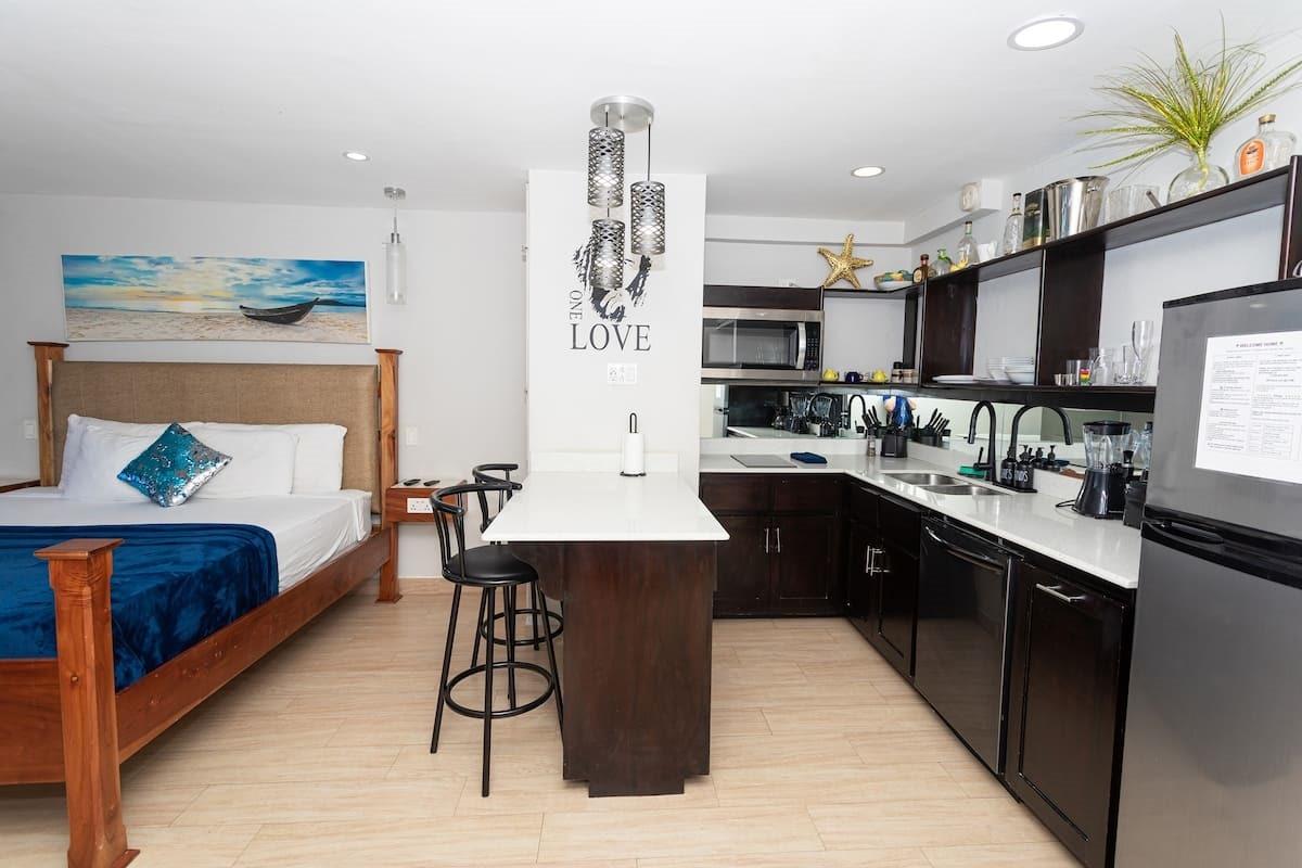 Stunning-Renovated-Studio-Apartment-for-Sale-in-St.-James-Jamaica Ninth image of 506- 11 Queens Dr., St. James in Montego Bay, St. James, Jamaica - property is For Sale