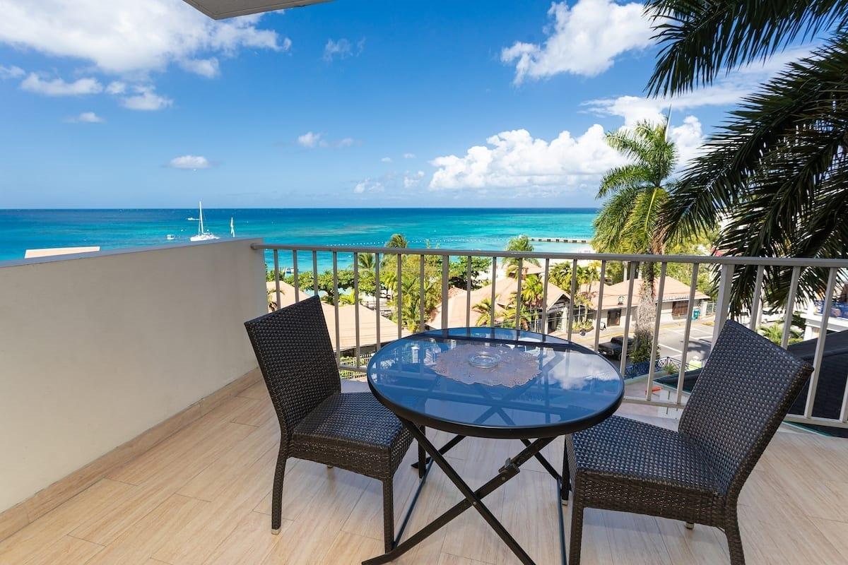 Stunning-Renovated-Studio-Apartment-for-Sale-in-St.-James-Jamaica First image of 506- 11 Queens Dr., St. James in Montego Bay, St. James, Jamaica - property is For Sale
