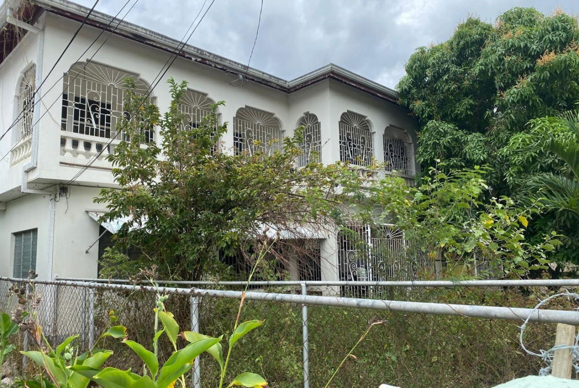 Sixth image of 2 Paisley Drive, Paisley es in May Pen, Clarendon, Jamaica - property is For Sale