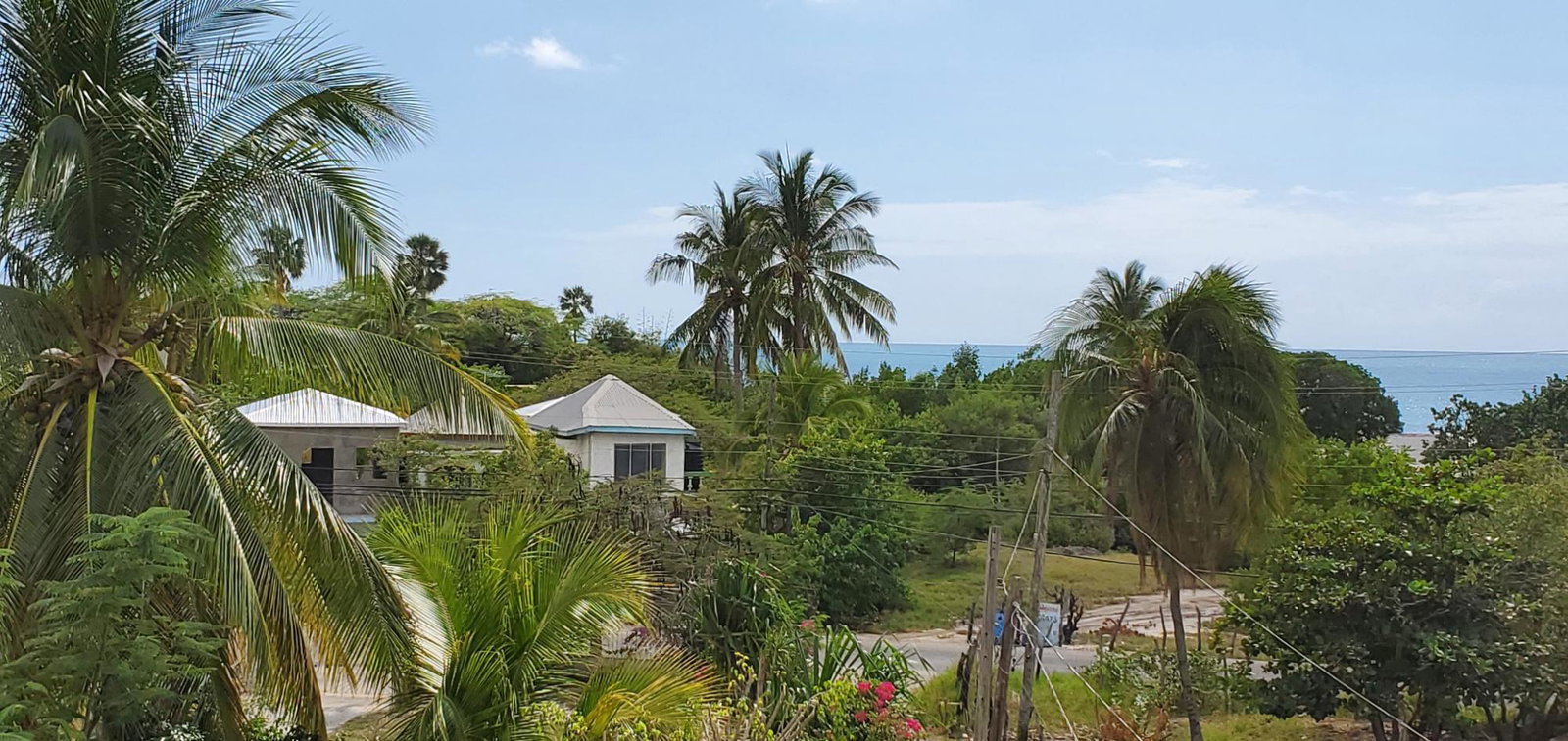 Thirteenth image of Coconuts Cottage Frenchma in Treasure Beach, St. Elizabeth, Jamaica - property is For Sale