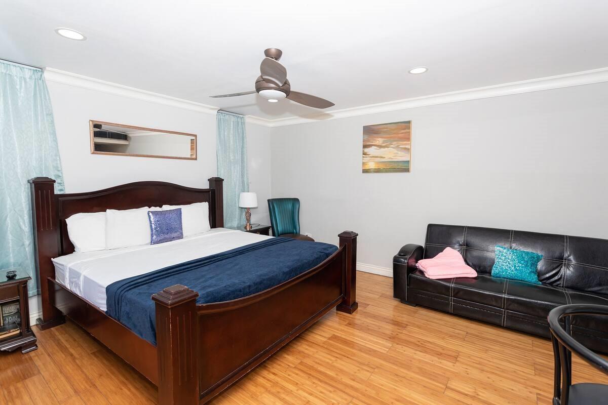 Stunning-Studio-Apartment-for-Sale-in-Montego-Bay-Jamaica Fourth image of 608- 11 Queens Dr, St. James in Montego Bay, St. James, Jamaica - property is For Sale