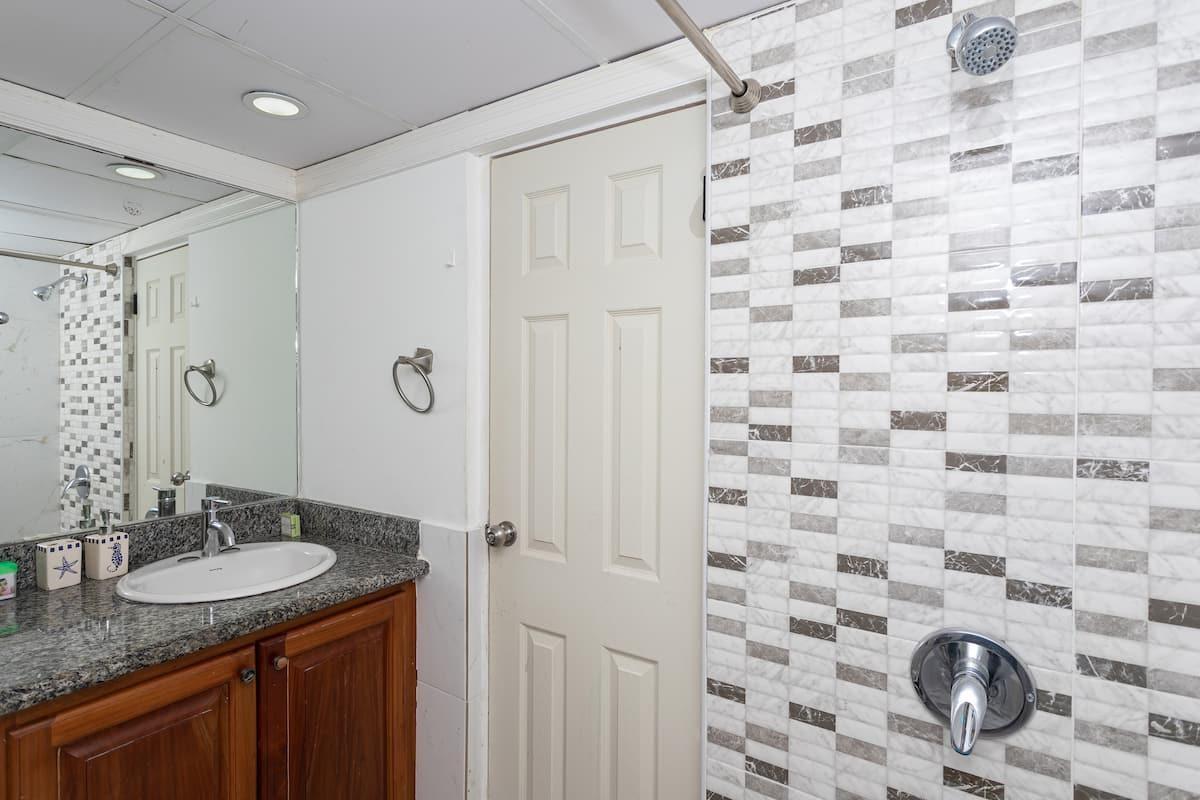 Stunning-Studio-Apartment-for-Sale-in-Montego-Bay-Jamaica Seventh image of 608- 11 Queens Dr, St. James in Montego Bay, St. James, Jamaica - property is For Sale