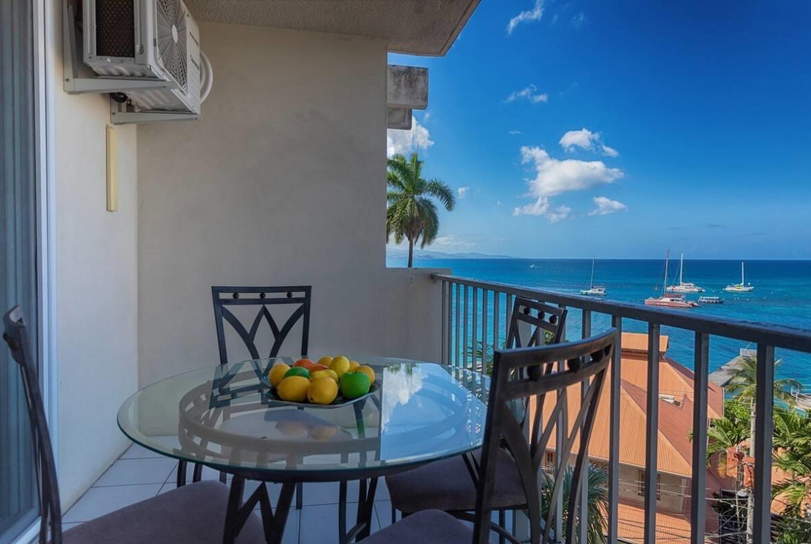 Fifth image of 605- 11 Queens Dr, St. James in Montego Bay, St. James, Jamaica - property is For Sale