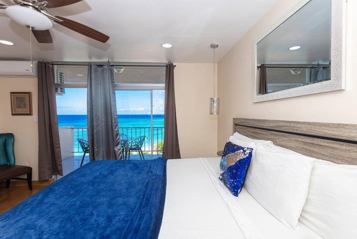 Third image of 706- 11 Queen's Dr, St. James in Montego Bay, St. James, Jamaica - property is For Sale