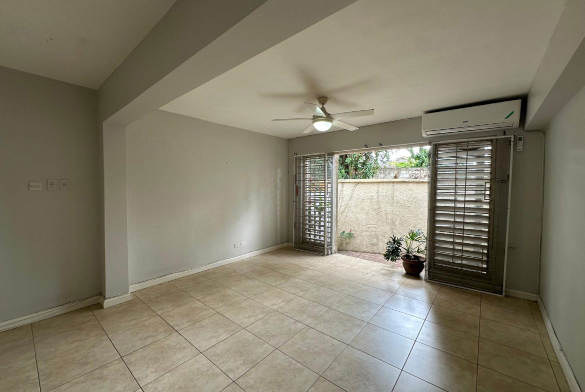 Eleventh image of 17-2 Jacks Hill Road in Kingston 6, St. Andrew, Jamaica - property is For Sale