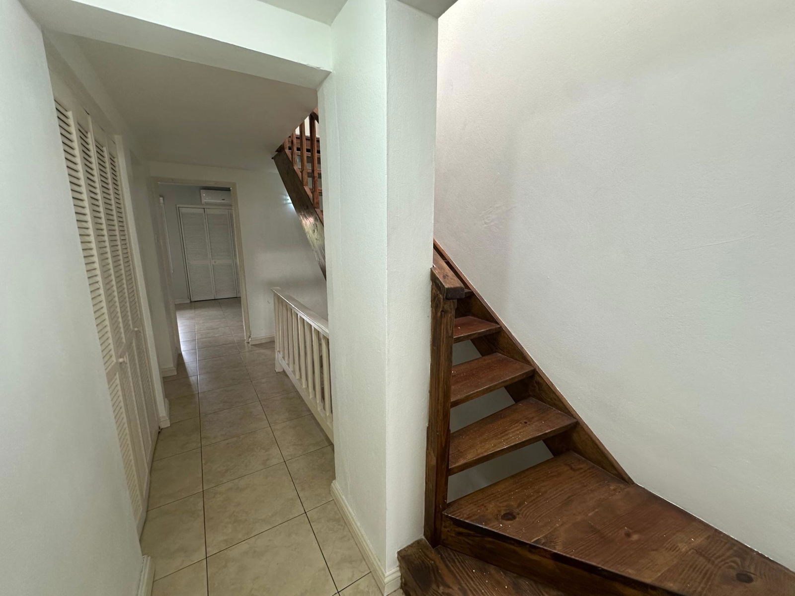 Stunning-Townhouse-for-Sale-in-Jacks-Hill-Mews-Kingston-6 Thirtieth image of 17-2 Jacks Hill Road in Kingston 6, St. Andrew, Jamaica - property is For Sale