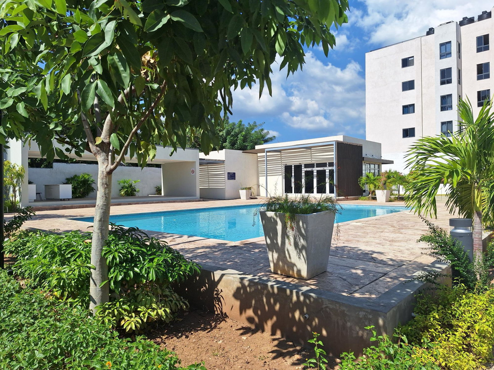 Stylish-1-Bedroom-Apartment-for-Sale-in-New-Kingston Thirteenth image of B-607-4a Musgrave Avenue in NEW KINGSTON, St. Andrew, Jamaica - property is For Sale