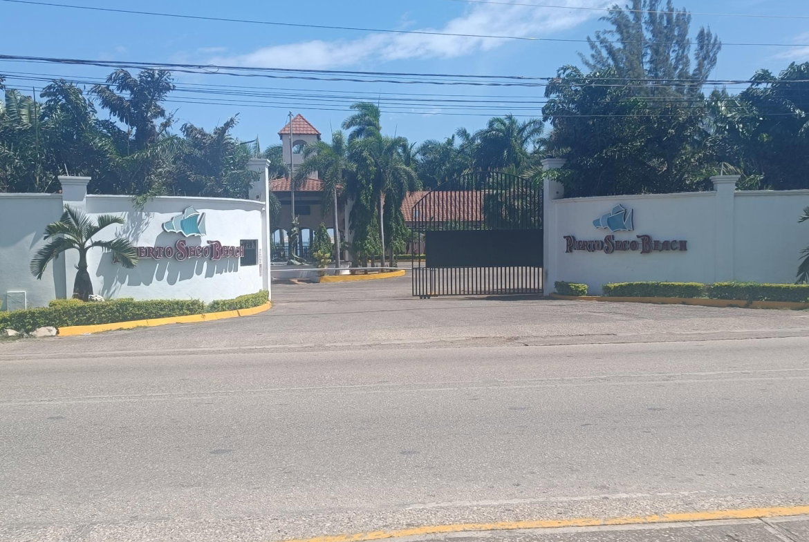 Seventeenth image of 42- Camelot Village, st Ann in Discovery Bay, St. Ann, Jamaica - property is For Rent
