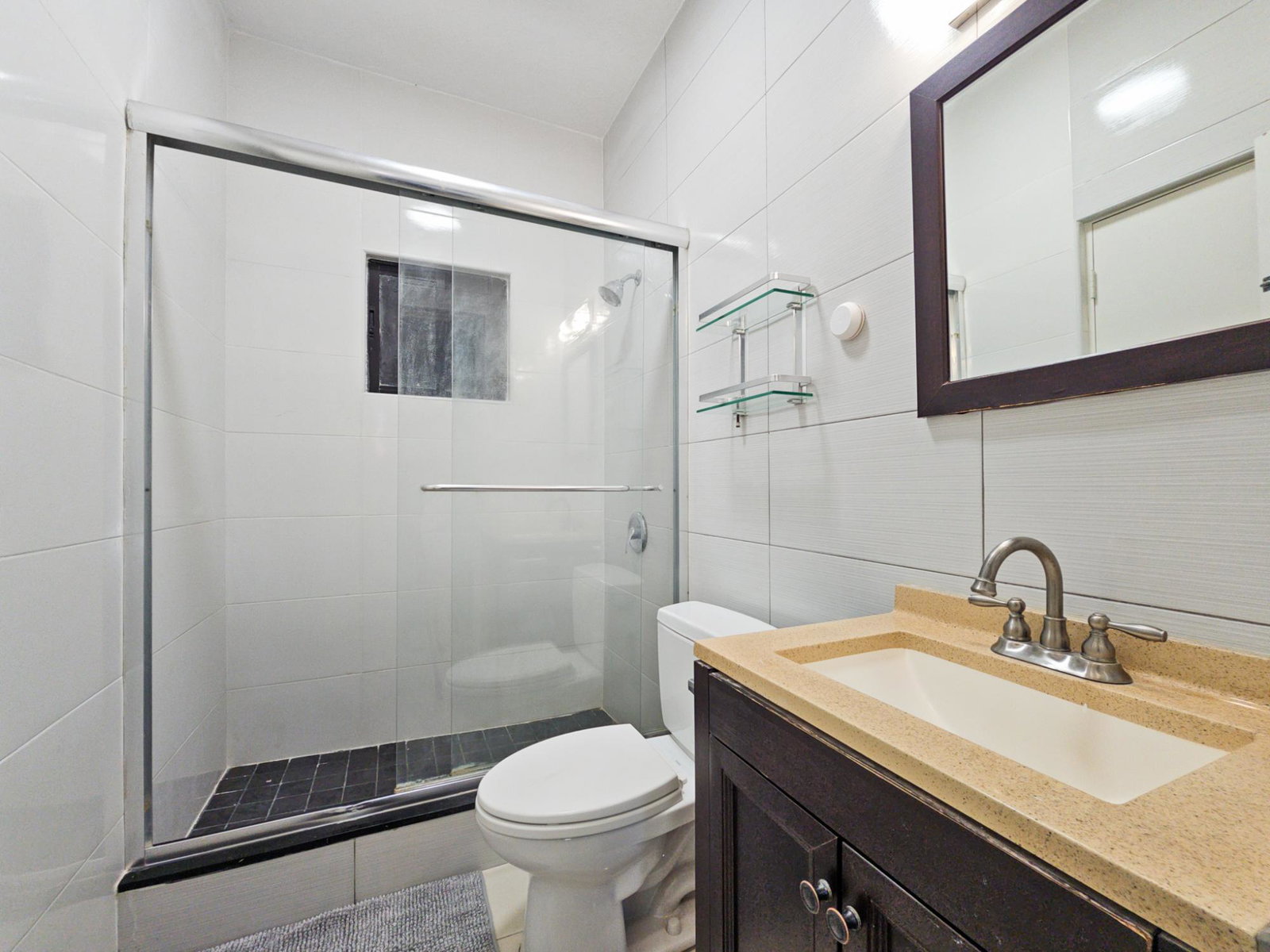 Eleventh image of 3-7a Richings Avenue in Kingston 6, St. Andrew, Jamaica - property is For Rent