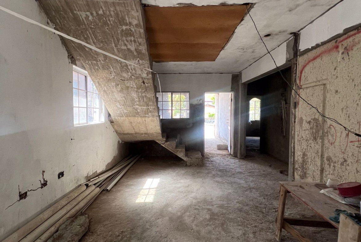 First image of Iron Circle in Mineral Heights, Clarendon, Jamaica - property is For Sale