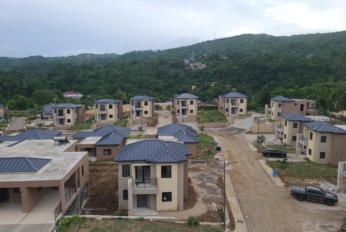 Second image of 10 Ocho Rios Country Club in Ocho Rios, St. Ann, Jamaica - property is For Sale